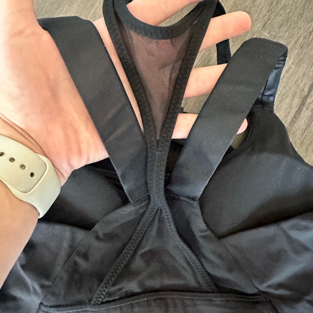 lululemon Womens Layered Mesh Zip Sports Bra Size 8 BLK - Picture 4 of 4
